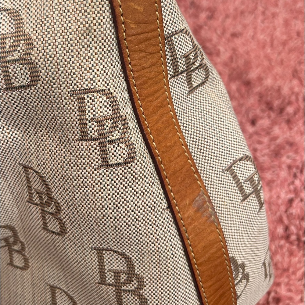 Dooney and Bourke Tulip Tassel Tote Handbag - vintage - big logos - Picture 10 of 13